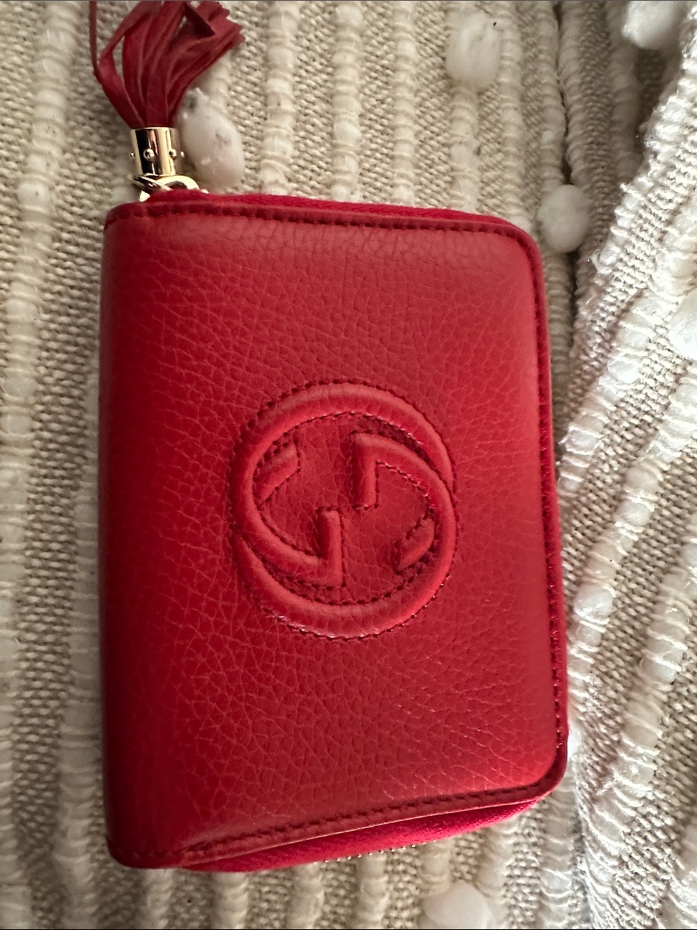 Gucci Red Zip-Around Logo Wallet with Tassel